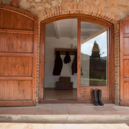 Can Bordes Casa Rustica Y Confortable En El Emporda *