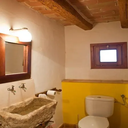 Can Bordes Casa Rustica Y Confortable En El Emporda Casa vacanze *