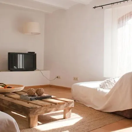 Can Bordes Casa Rustica Y Confortable En El Emporda * Vilamacolum